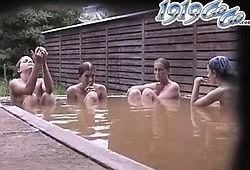 Видео из японской женской сауны