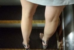 Подсмотрено под юбкой